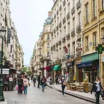 Stay At Le Marais